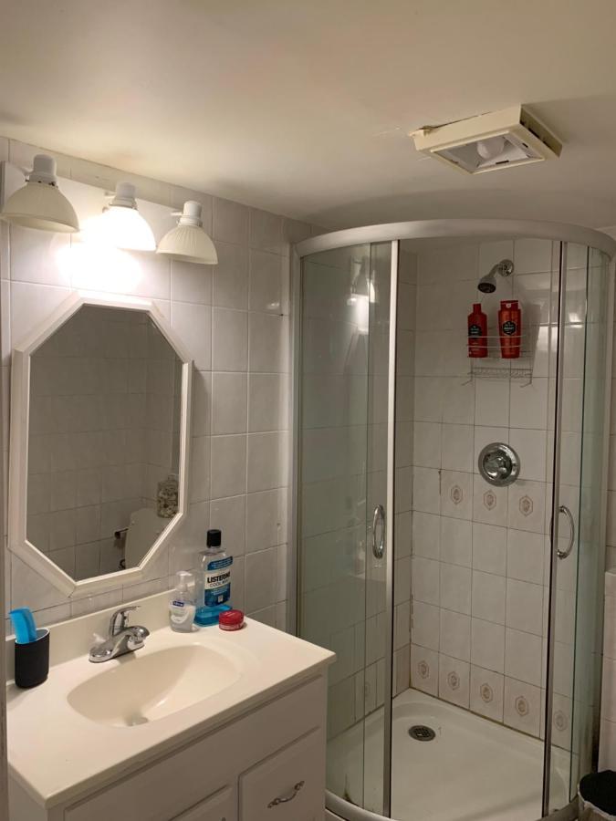 Separate Big Room Near Jfk And Laguardia Airport New York Buitenkant foto