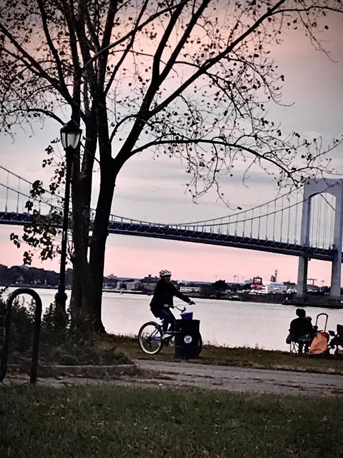 Separate Big Room Near Jfk And Laguardia Airport New York Buitenkant foto